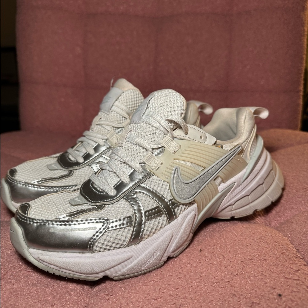 Nike Women's Metallic Silver and White Sneakers